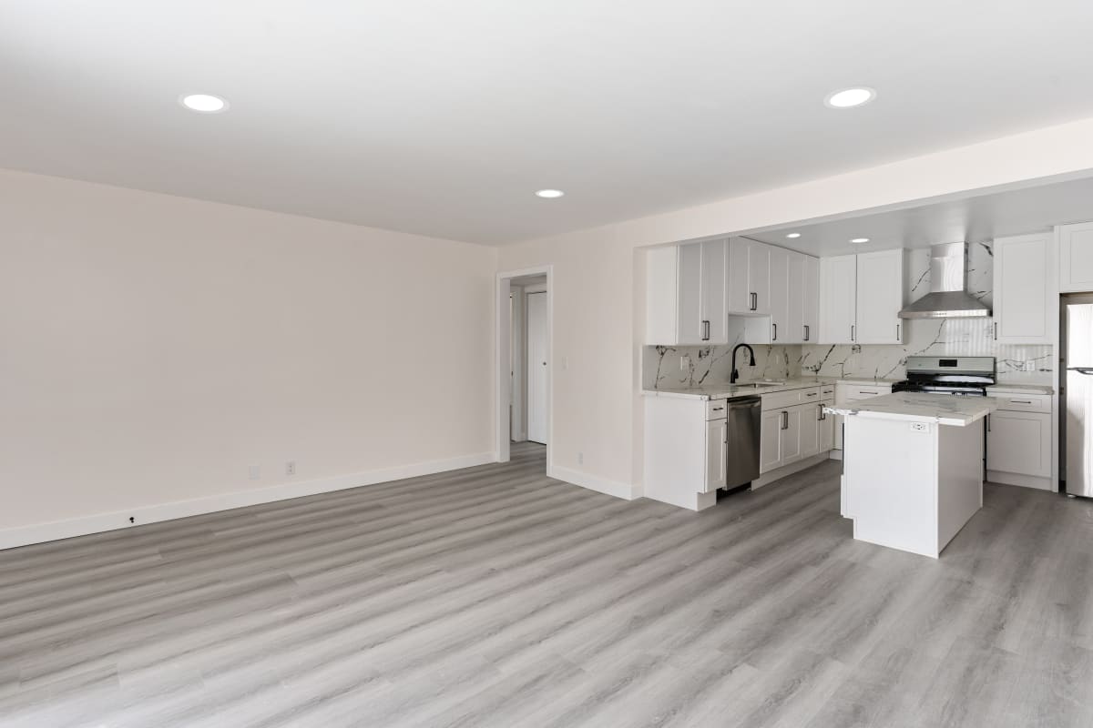 Photos and Video of Seaview Terrace Apartment Homes in San Clemente, CA